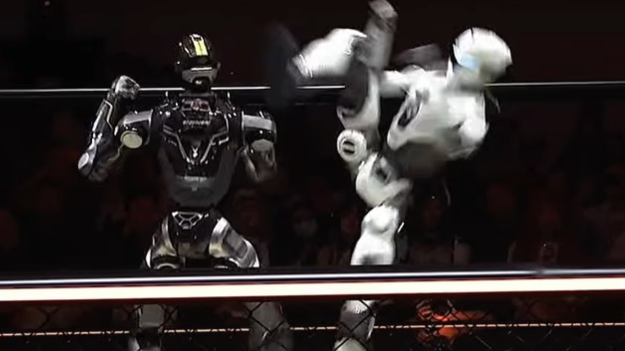Kafası Kopmasına Rağmen Kazandı: Robotların Yeni 'UFC' Turnuvası Sosyal Medyayı Salladı