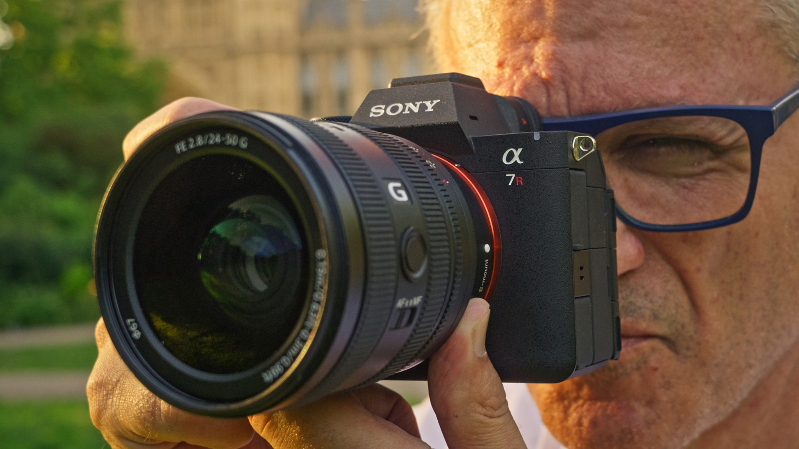 Sony A7R VI İncelemesi: Yüksek Çözünürlük ve Hızın Kusursuz Buluşması