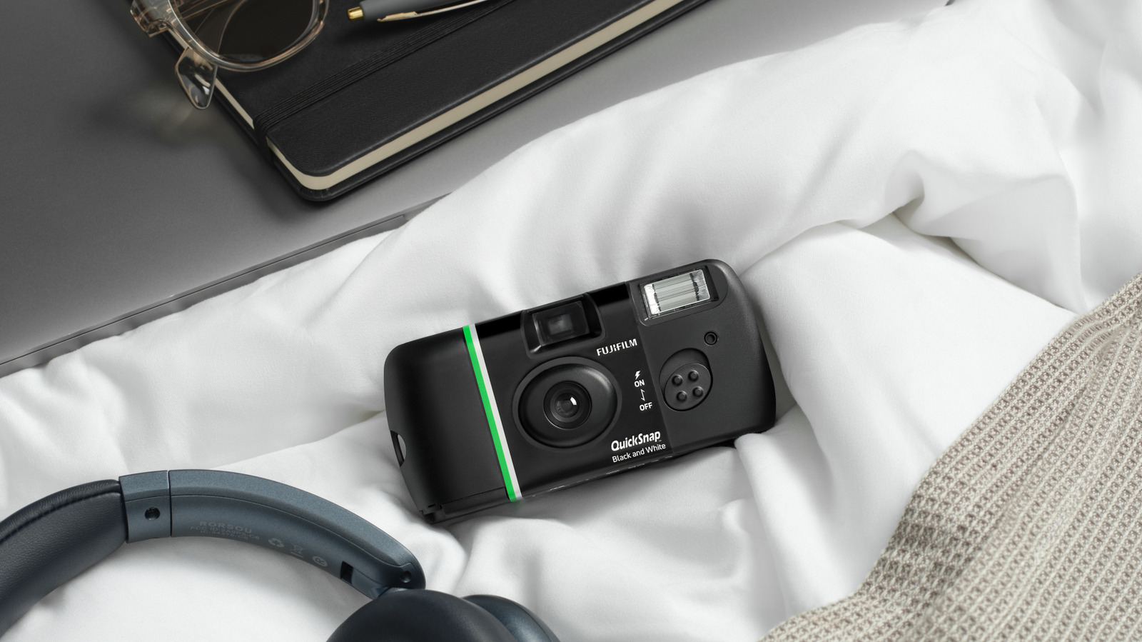 Fujifilm QuickSnap 40 Yaşında: Yeni Siyah-Beyaz ve Su Geçirmez Modeller Geliyor