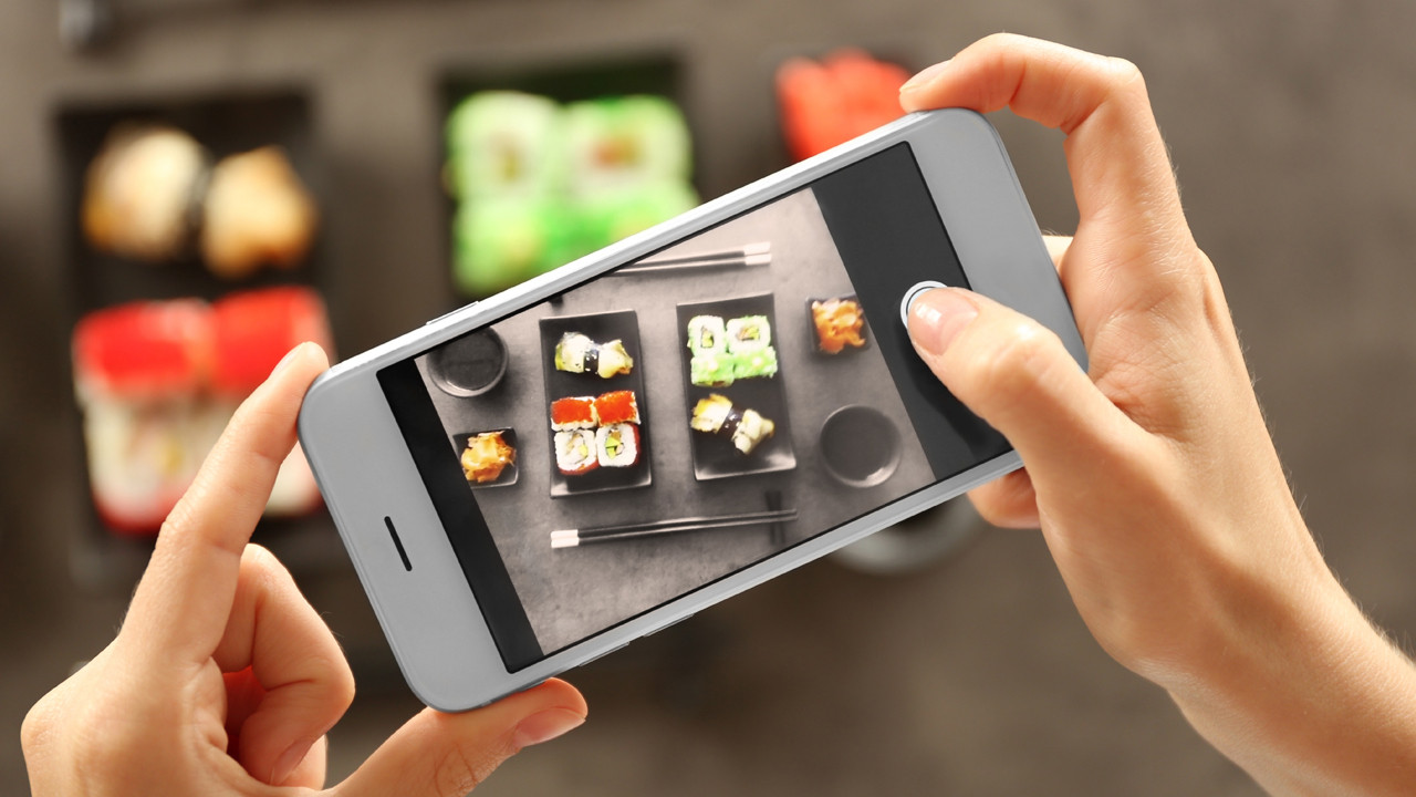 Japonya'daki iPhone'larda Deklanşör Sesi Neden Kapatılamıyor?