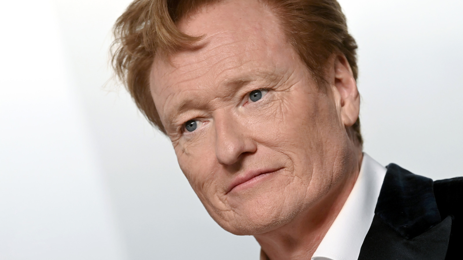 Conan O'Brien Artık Siber Güvenlik Eğitimlerinde: Sıkıcı Kurumsal Sunumlara Elveda!