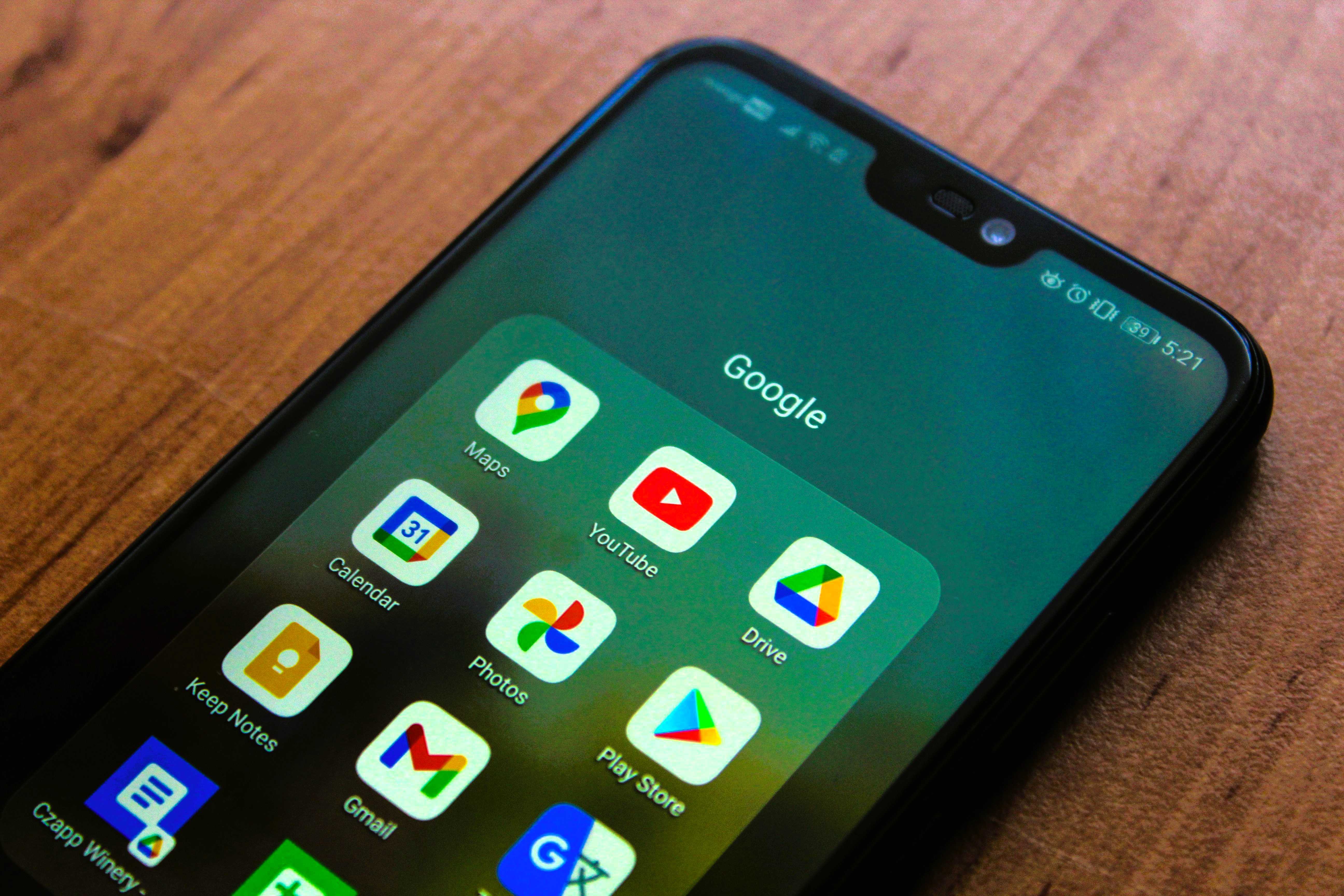 Google Depolama Alanınız Neden Hızla Doluyor? Suçlu Gmail Değil!