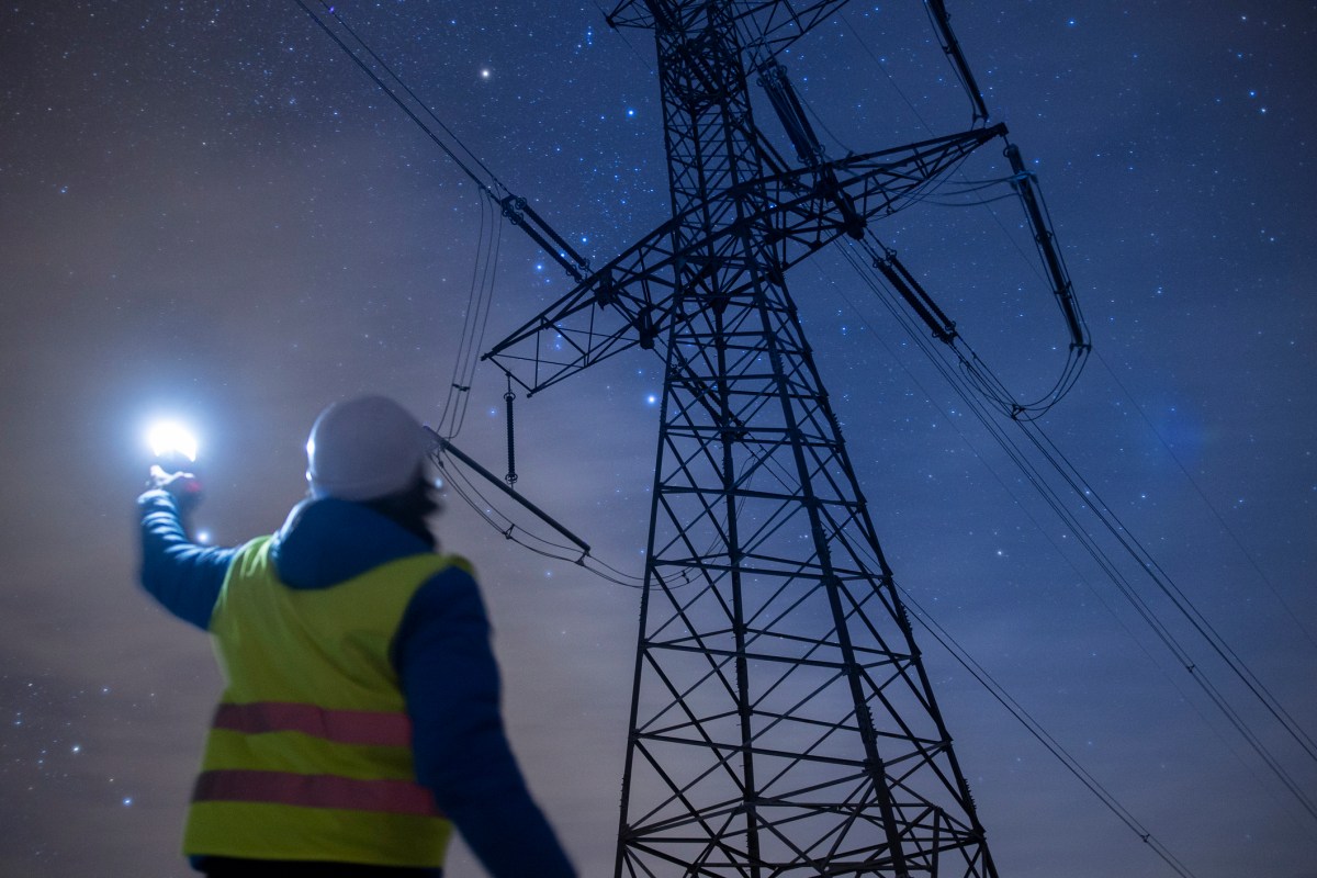 Elektrik Kayıplarına Son: Arcturus, Nano-Teknoloji ile Enerji Şebekelerini Yeniden Şekillendiriyor