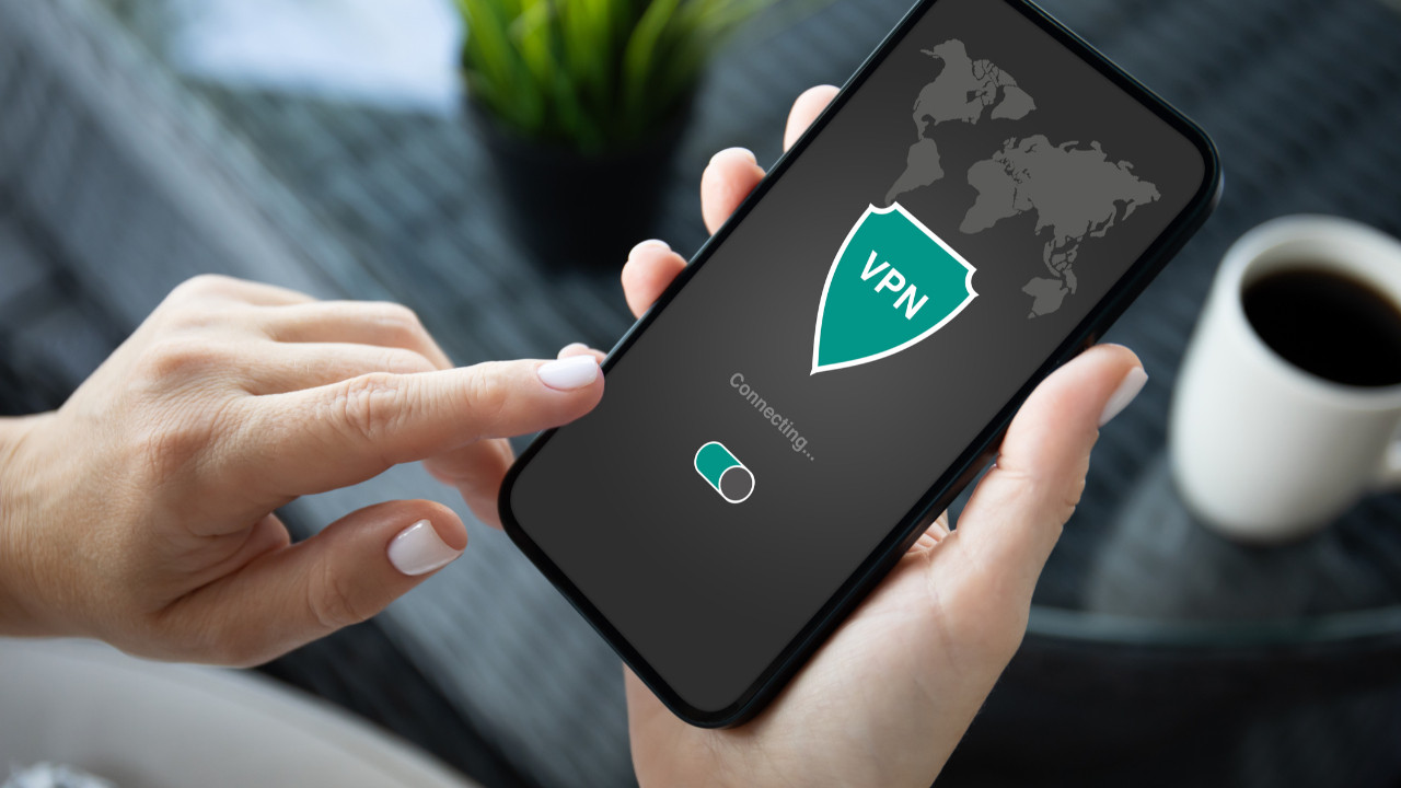 Resmi Uygulama Mağazalarında Tehlike: VPN İndirirken Siber Tuzaklara Dikkat!