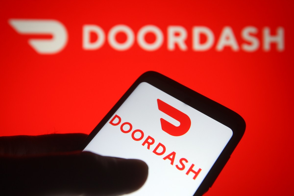 DoorDash'ten Devrim Niteliğinde Hamle: Yapay Zeka Artık Yemek Siparişlerinizi Yönetiyor