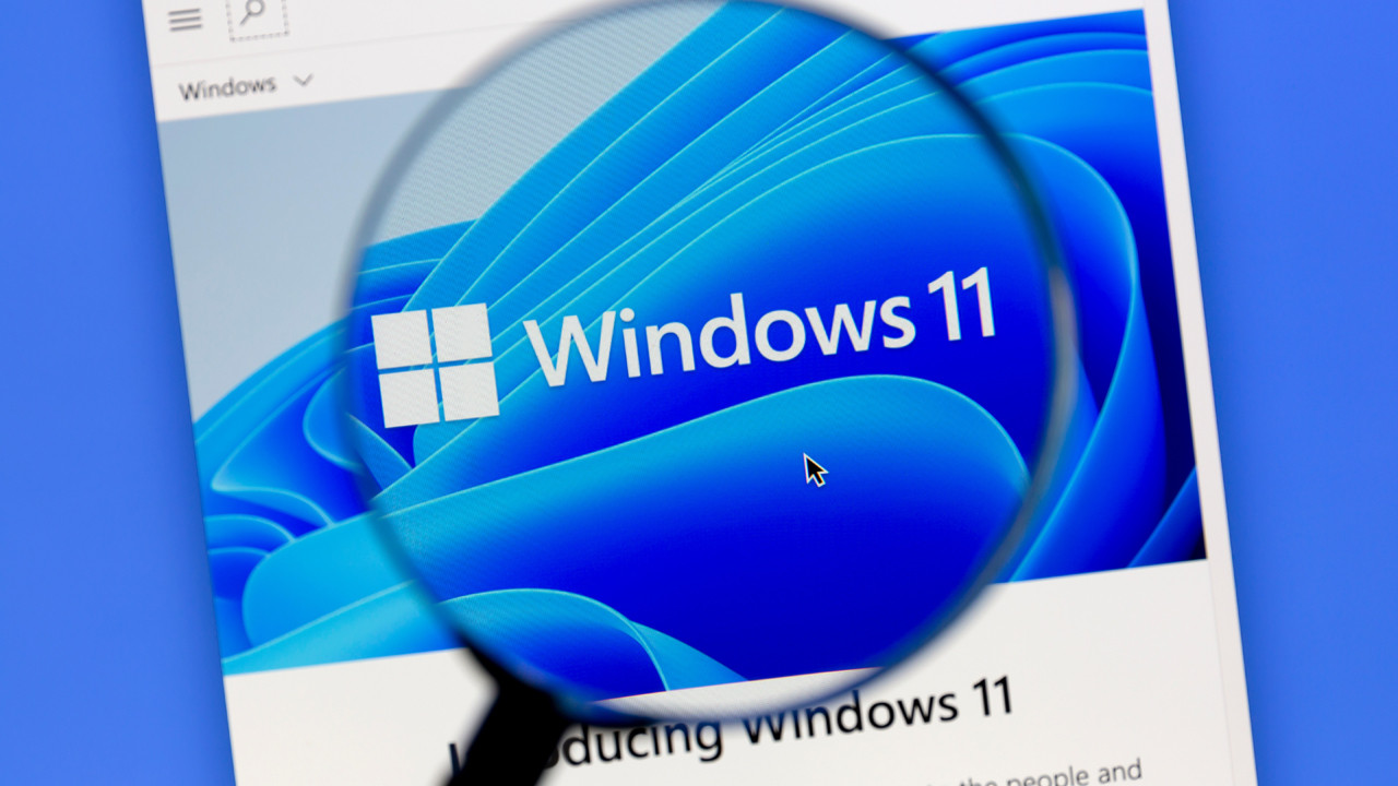 Microsoft'un 8GB RAM Israrı: Kendi Cihazı Kendi Standartlarını Neden Yalanlıyor?