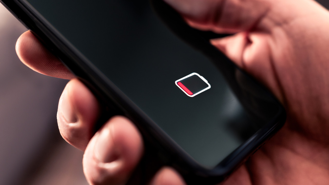 Akıllı Telefonlarda Enerji Devrimi: 14.000 mAh Bataryalı Cihaz Geliyor