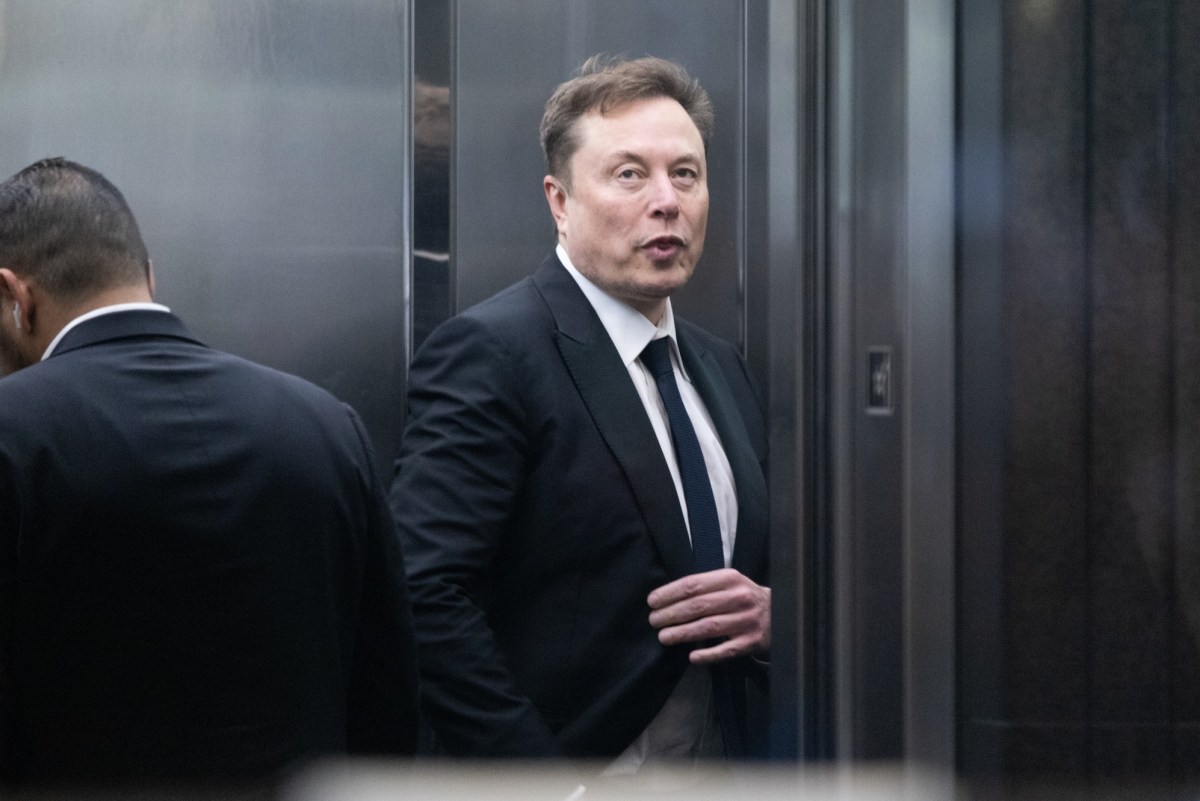 Elon Musk ve Anthropic Arasındaki 'Colossus' Bilmecesi: 3 Yıl mı, 180 Gün mü?