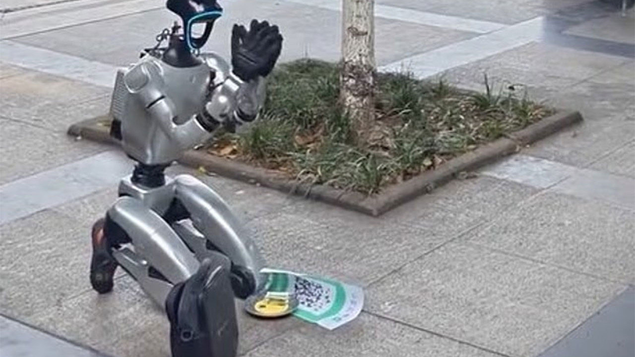 Dijital Dilenci: 16 Bin Dolarlık Robot Sokaklarda Sadaka Topluyor