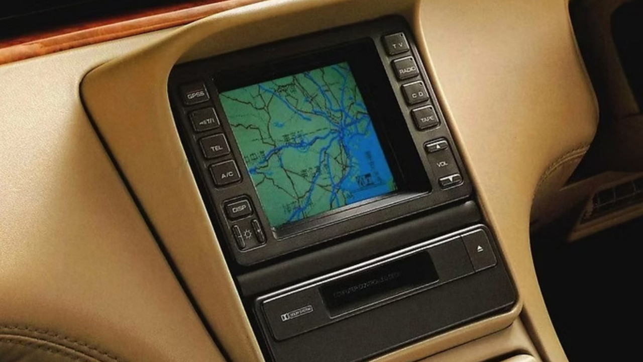 GPS'ten Önce: Otomobillerin Helyum Gazıyla Çalışan İlk Navigasyon Sistemi