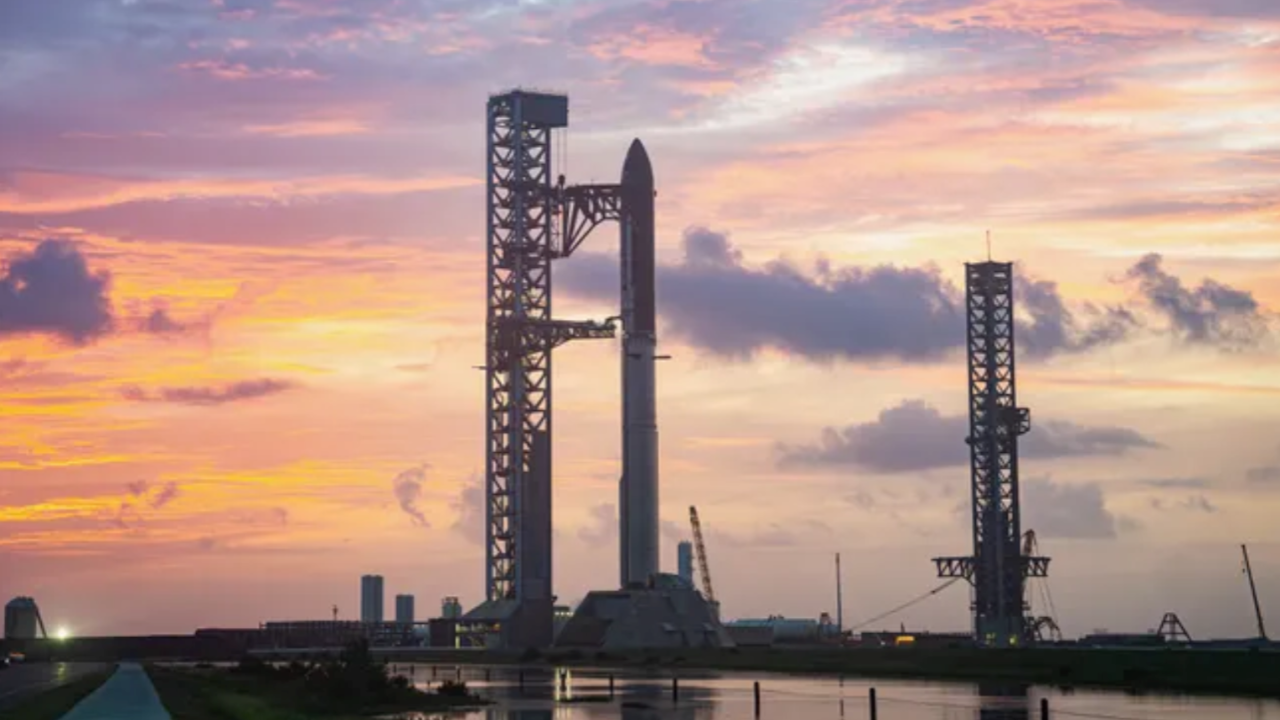 SpaceX Starship'in Yeni Görevi Flight 13 İçin Geri Sayım: Fırlatma Tarihi Ertelendi