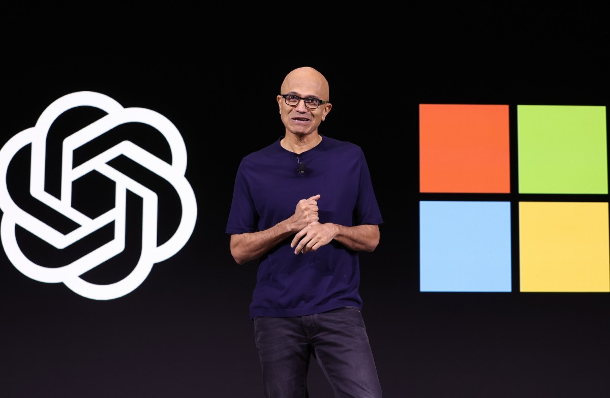 Satya Nadella’dan Yapay Zeka Kullanıcılarına Kritik Uyarı: Verilerinizi Bedavaya mı Sunuyorsunuz?