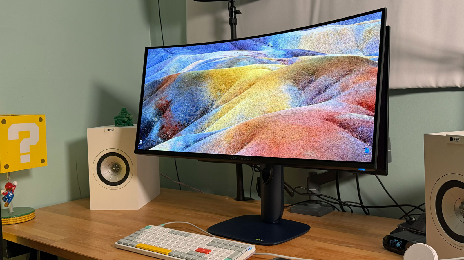 Alienware 34 QD-OLED İncelemesi: Samsung’un Yeni Panel Teknolojisiyle Oyun Dünyasında Çığır Açıyor