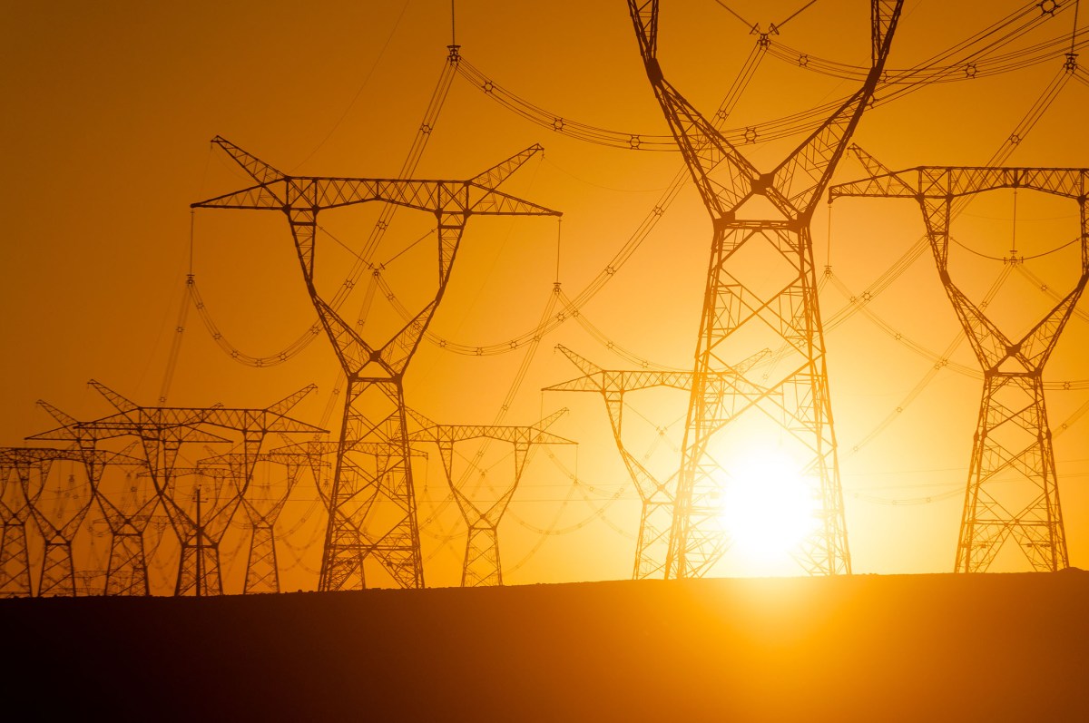 Devasa Enerji Krizi: ABD'nin En Büyük Şebekesinde Veri Merkezleri İçin "Fiş Çekme" Dönemi