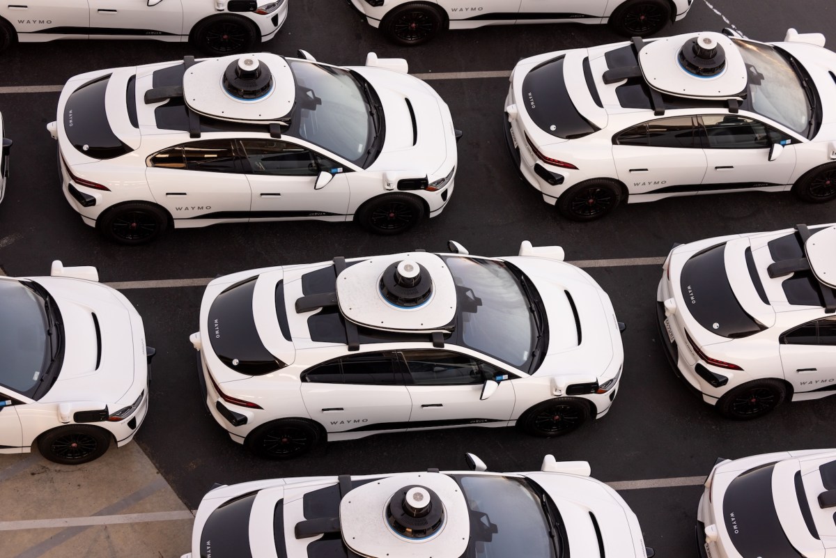 Waymo ve Robotaksi Operatörlerine 'Acil Durum' Baskısı: Yeni Yasa Yolda