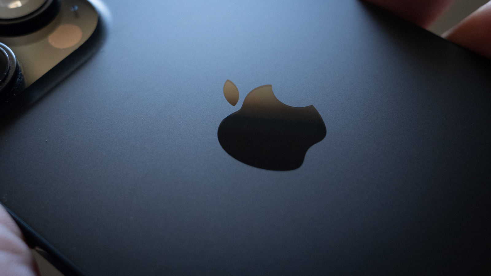 Apple'ın Katlanabilir iPhone Hamlesinde Kritik Tedarik Uyarısı