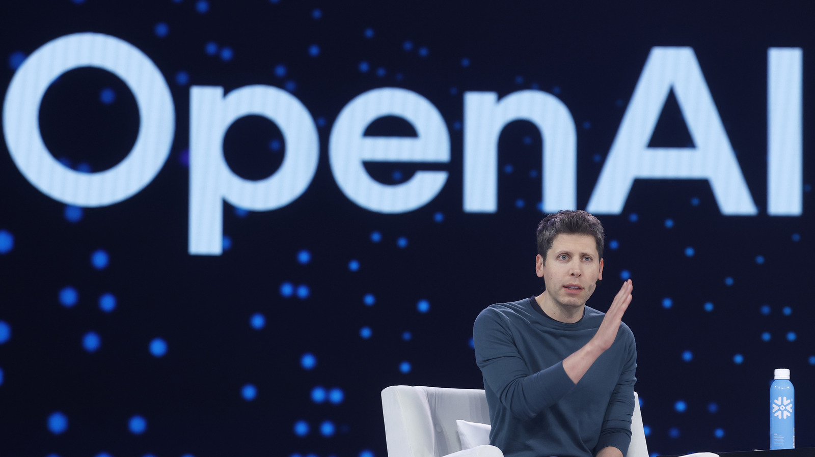 OpenAI'dan Beklenen Donanım Hamlesi: Halka Şeklindeki Akıllı Hoparlör Yolda