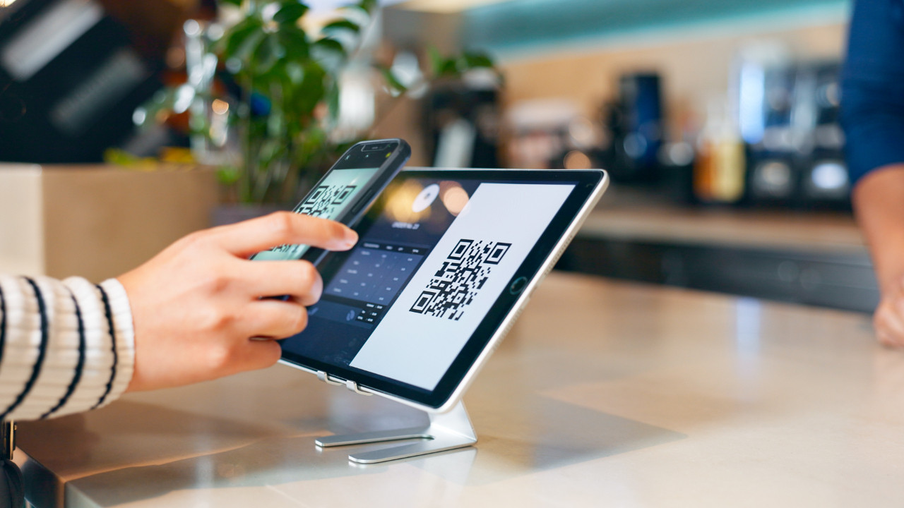Dijital Dünyanın Mimarı: QR Kodların Arkasındaki Binlerce Yıllık Strateji