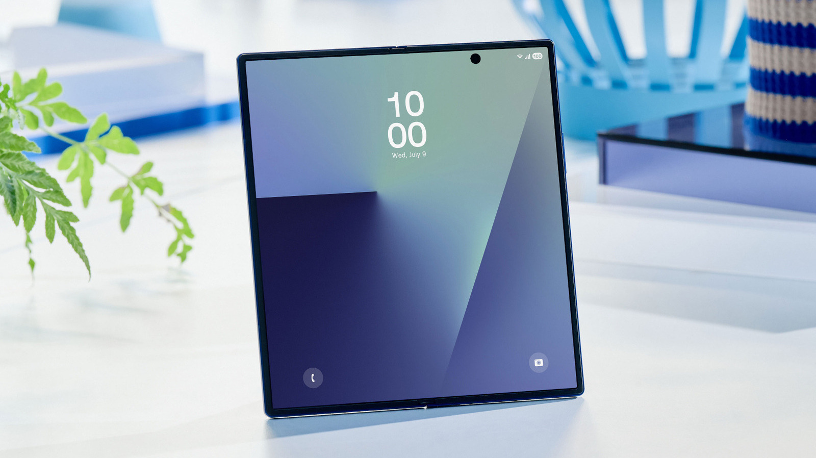 Samsung'un Yeni Flex Titanium Ekran Teknolojisi Katlanabilir Telefonlarda Devrim Yaratıyor