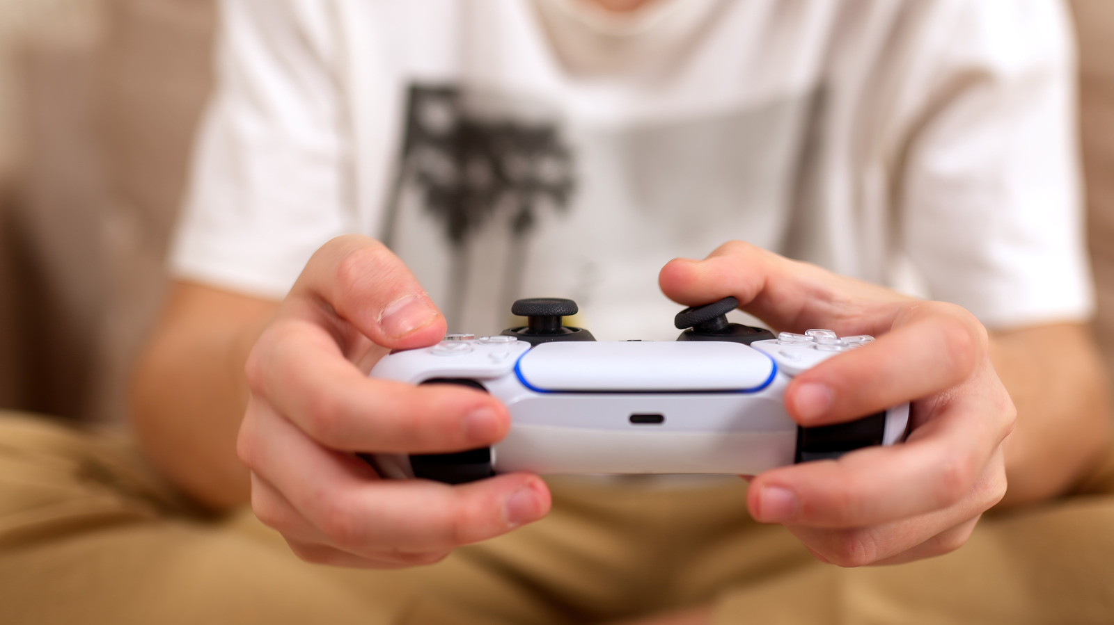 PS5 ve Xbox Kontrolcülerinde Stick Drift Sorununu Çözmenin 3 Etkili Yolu